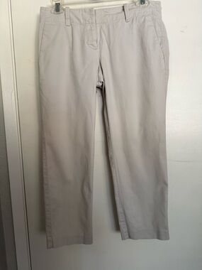 Ann Taylor women's Light cream capris Pants